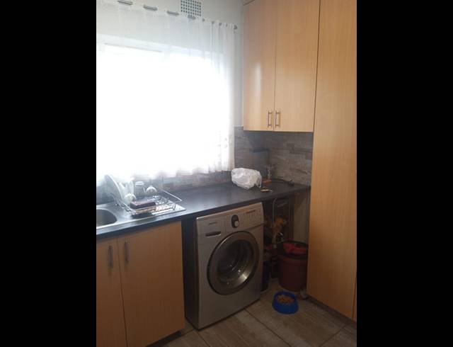 2 BEDROOM APARTMENT FOR SALE IN EAST GEDULD